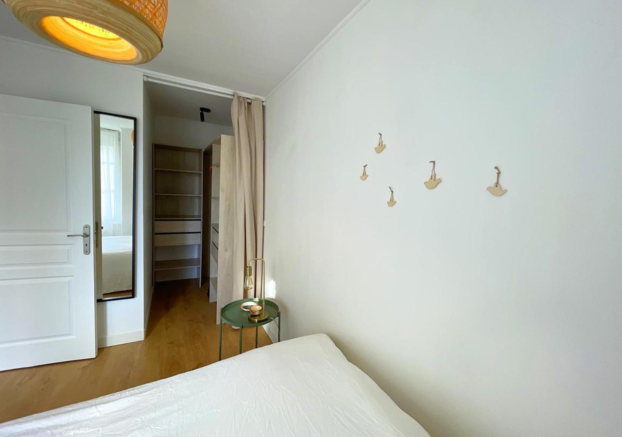 Charmant Appartement Renove Au Coeur De コンカルノー エクステリア 写真