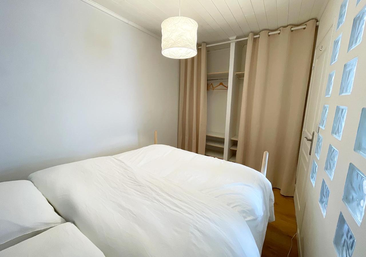 Charmant Appartement Renove Au Coeur De コンカルノー エクステリア 写真